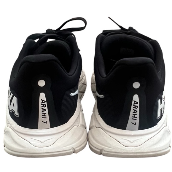 Size 10.2 E Wide-Hoka Arahi 7 Black/White - Picture 4 of 5